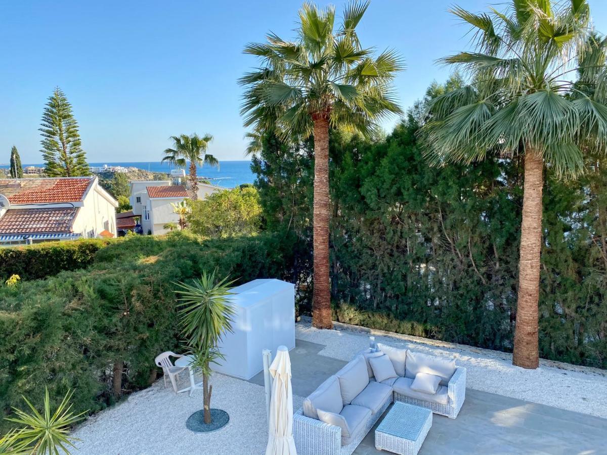 Luxury Villa Roma Near The Beach Coral Bay Exterior photo